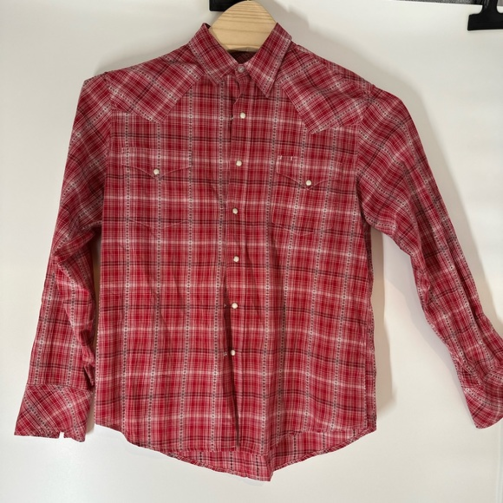 Roper  western shirt red plaid size large pearl snap‎  long sleeves